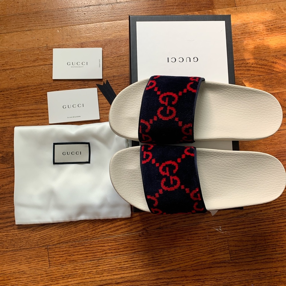 Authentic Women’s Gucci Slides Size38 NWT